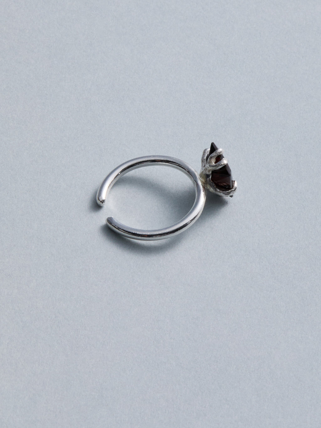 "dark brown" colorful ring